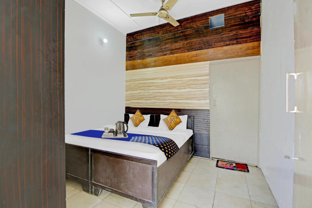 Spot On Shree Naman Guest House Sonipat Dış mekan fotoğraf